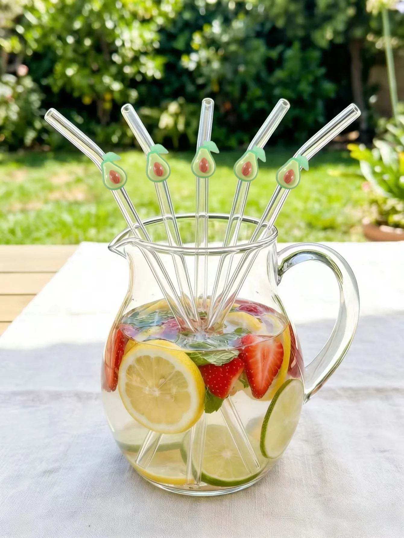 Cute Avocado Glass Straws Set. Reusable, curved, easy clean. Perfect for summer drinks, parties, beach. Great gift for Mom & Dad